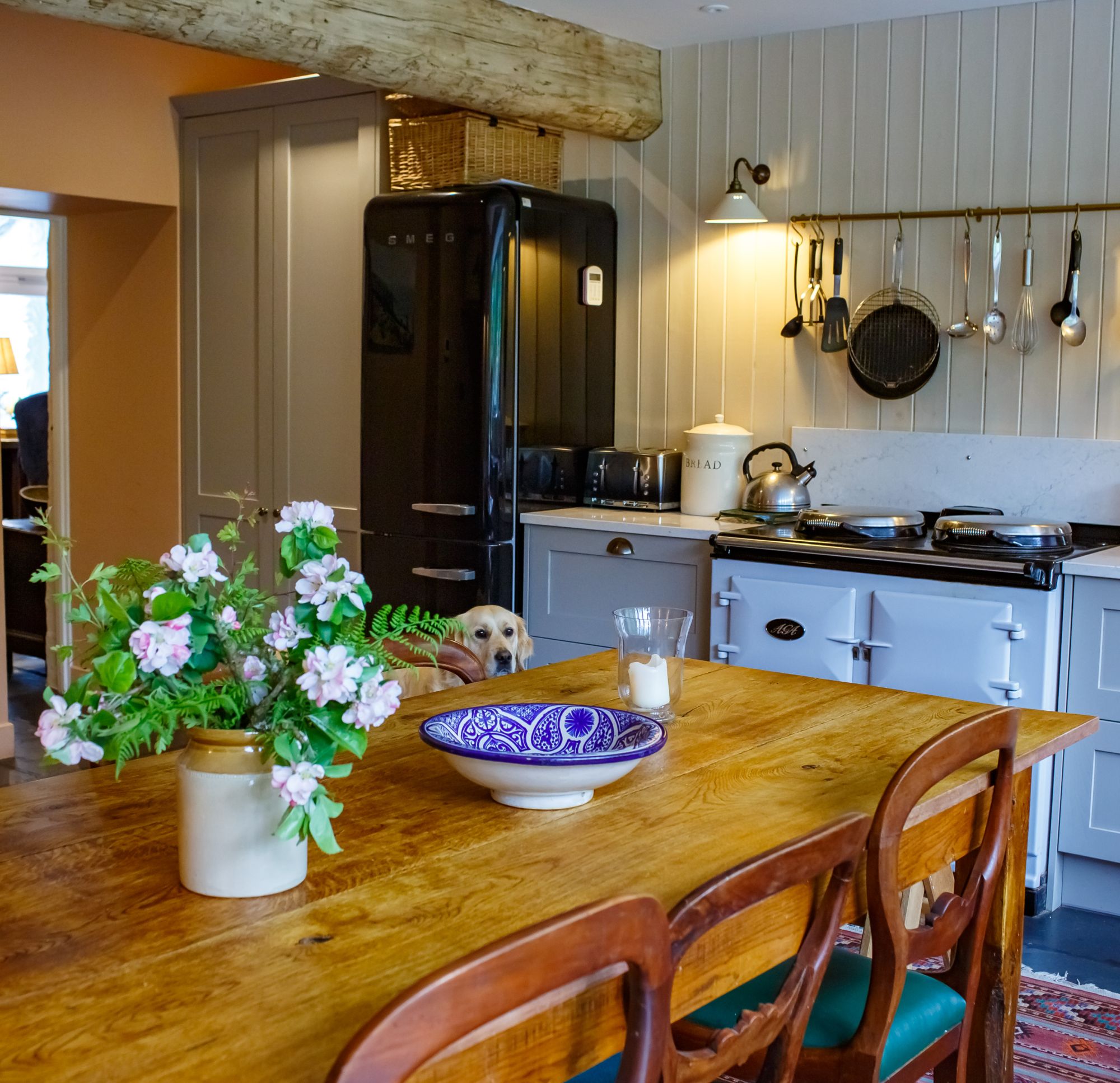 Kitchen dining table with Aga